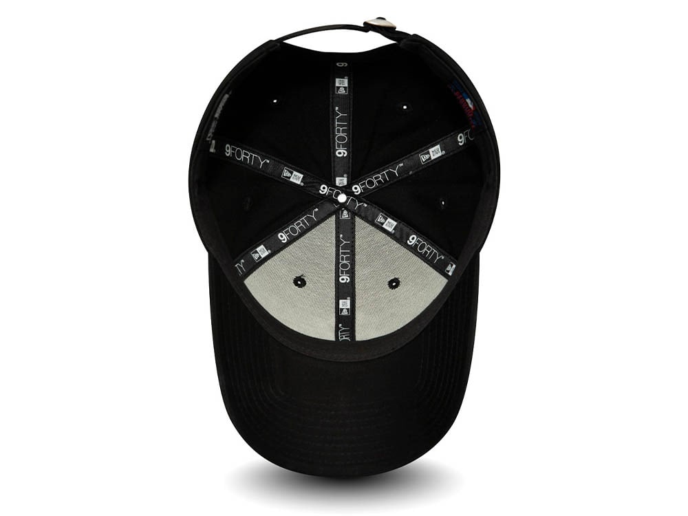 New Era New York Yankees Essential Black Womens 9Forty Strapback Hat