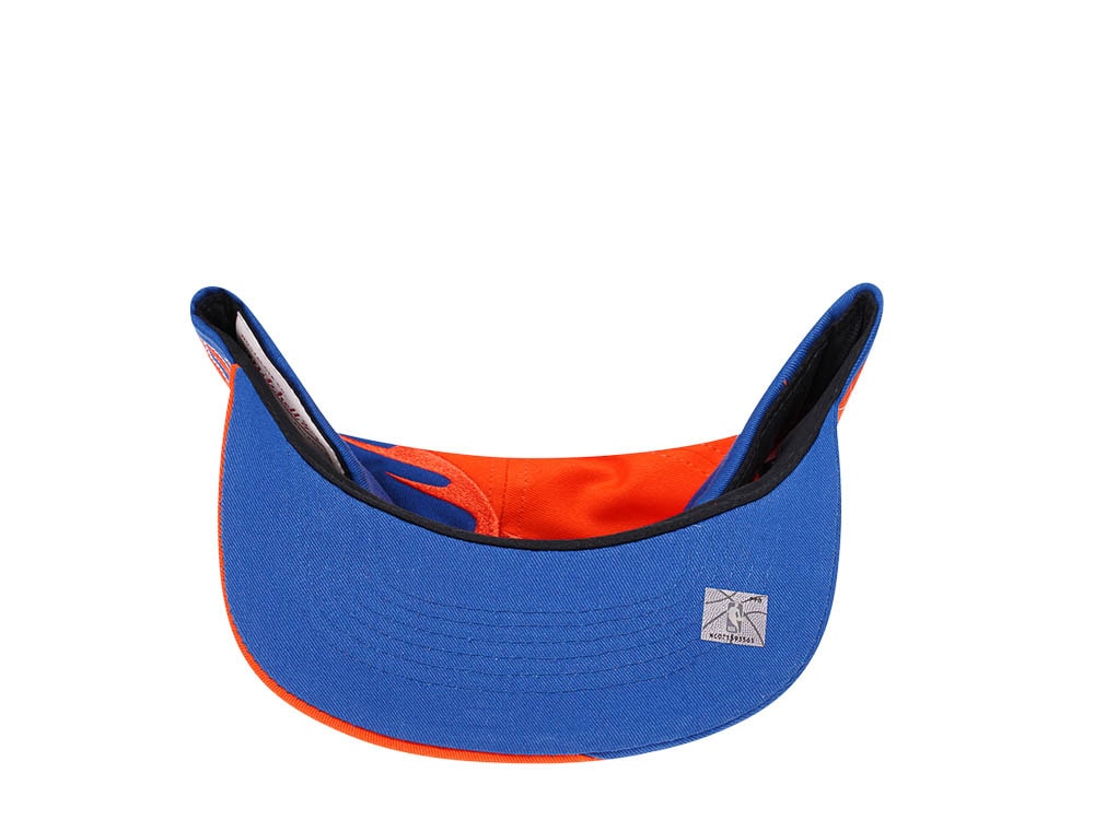 Mitchell & Ness New York Knicks NBA Spiral Deadstock Hardwood Classic Snapback Hat