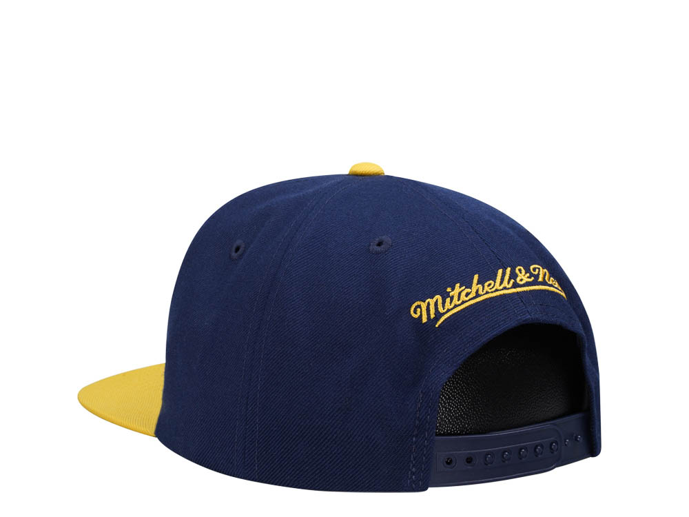 Mitchell & Ness  Marquette University Team Two Tone 2.0 Throwback Edition Snapback Hat