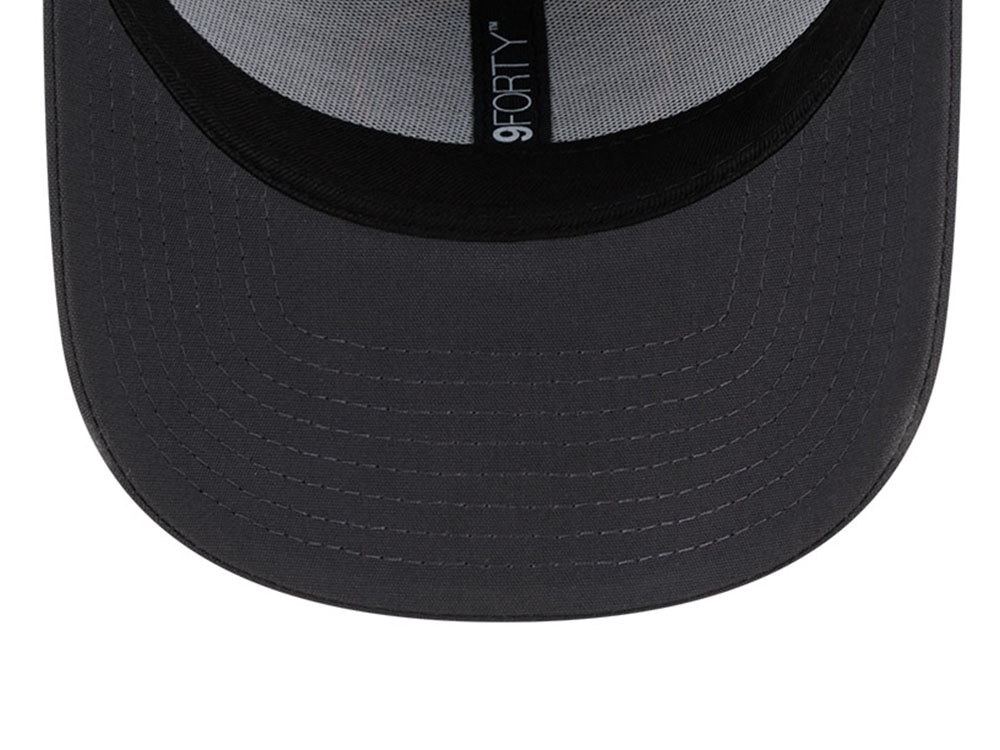 New Era Chelsea Seasonal Pop 9Forty Strapback Hat