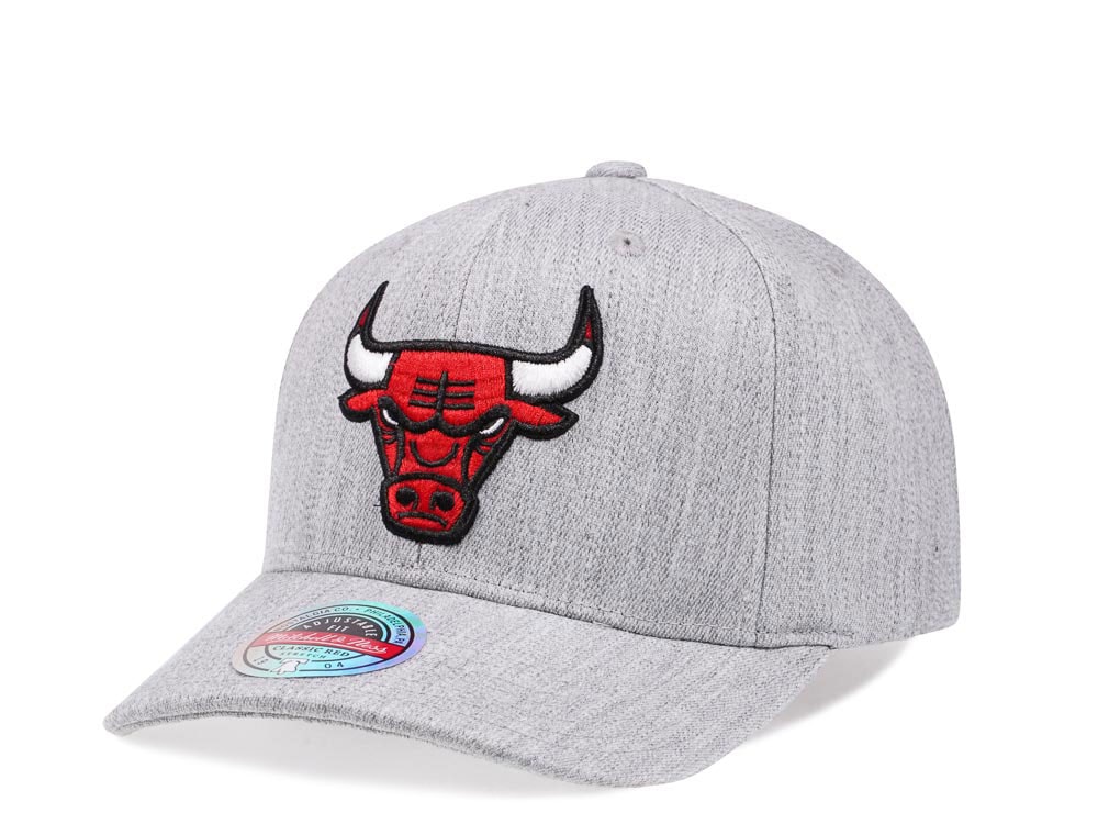 Mitchell & Ness Chicago Bulls Heather Red Line Flex Snapback Hat