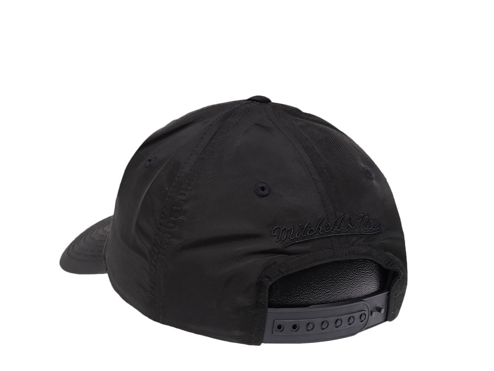 Mitchell & Ness Toronto Raptors Low Pro Original Fit Snapback Hat