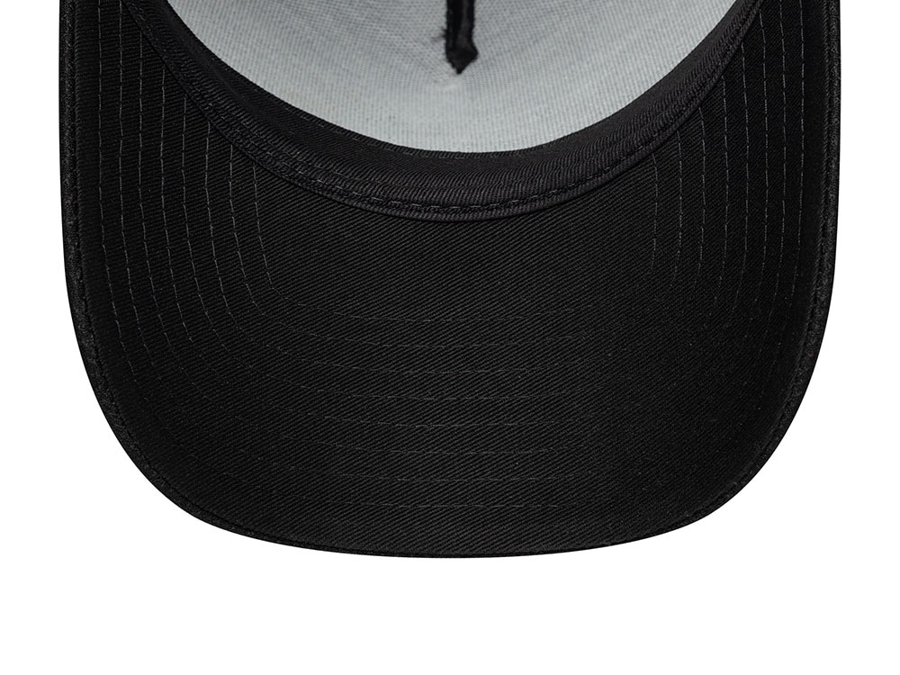 New Era Liverpool Fc Iridescent Logo Black Prime Edition 9Forty A Frame Trucker Snapback Cap