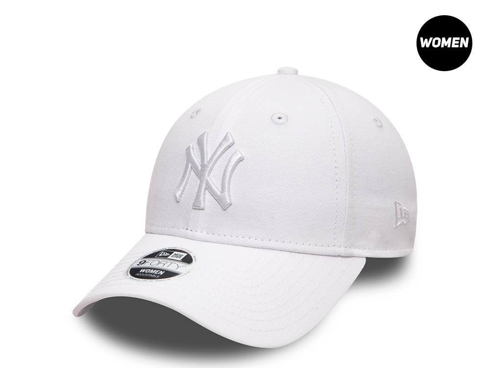 New Era New York Yankees Essential White Womens 9Forty Strapback Hat