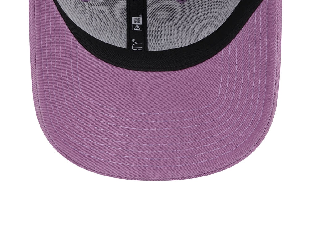 New Era New York Yankees League Essential Purple 9Forty Strapback Hat