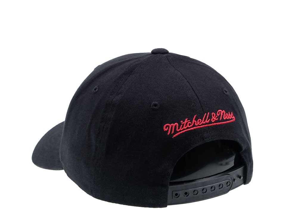 Mitchell & Ness Chicago Bulls Classic 110 Flex Snapback Hat