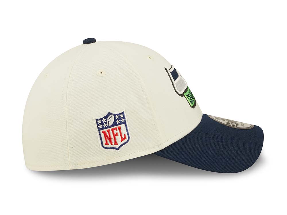 New Era Seattle Seahawks NFL Sideline 2022 39Thirty Stretch Hat
