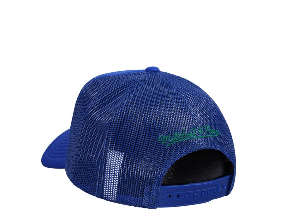 Mitchell & Ness Dallas Mavericks Blue Billboard Trucker Snapback Hat