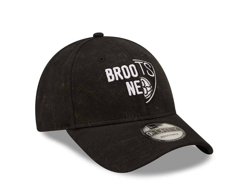 New Era Brooklyn Nets Washed Pack Black Adjustable 9Forty Strapback Hat