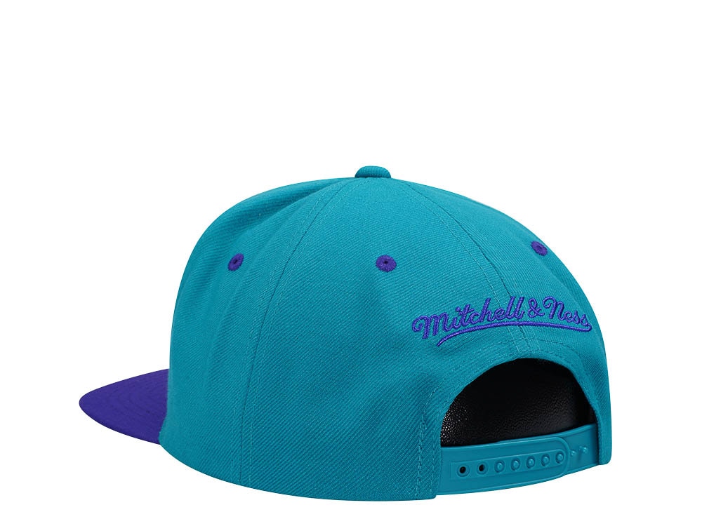 Mitchell & Ness Charlotte Hornets Breakthrough Two Tone Snapback Hat