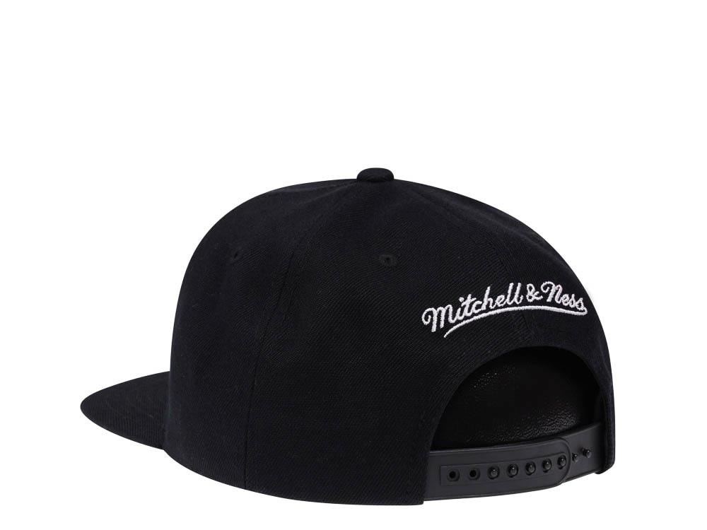 Mitchell & Ness Philadelphia 76ers Hardwood Classics Snapback Hat