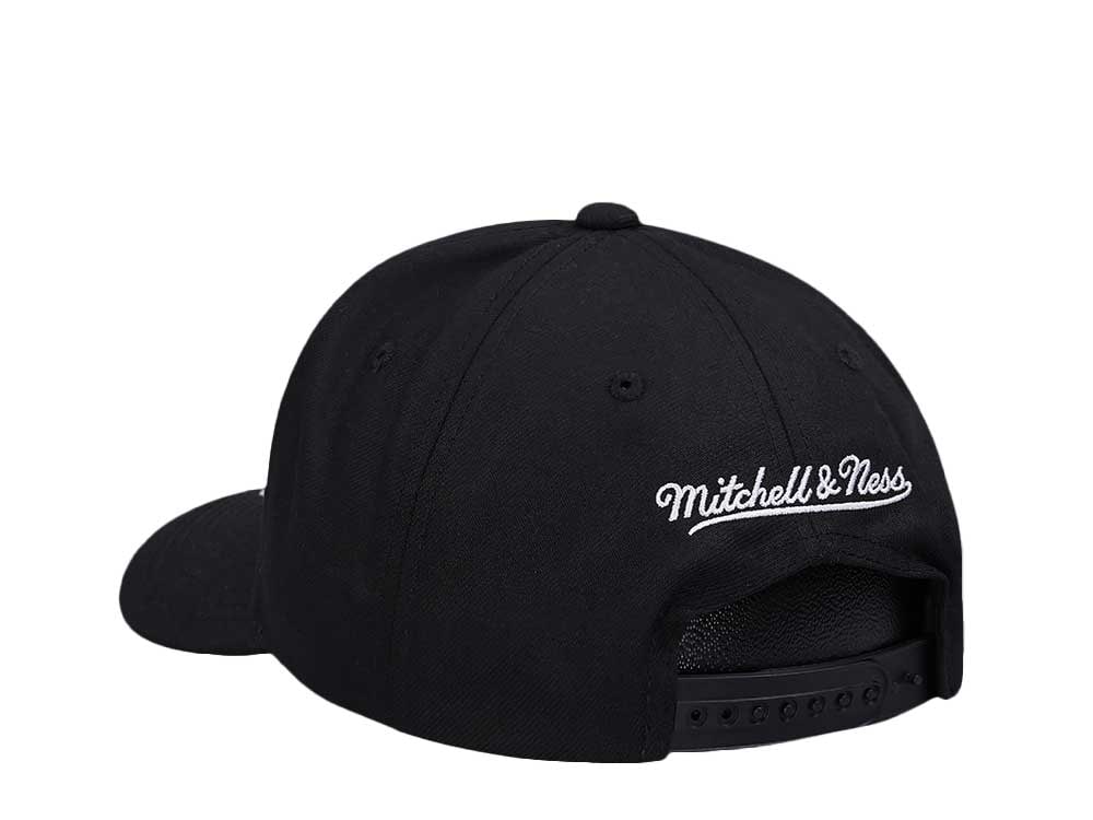 Mitchell & Ness Pittsburgh Penguins Team Ground 2.0 Pro Black Snapback Hat