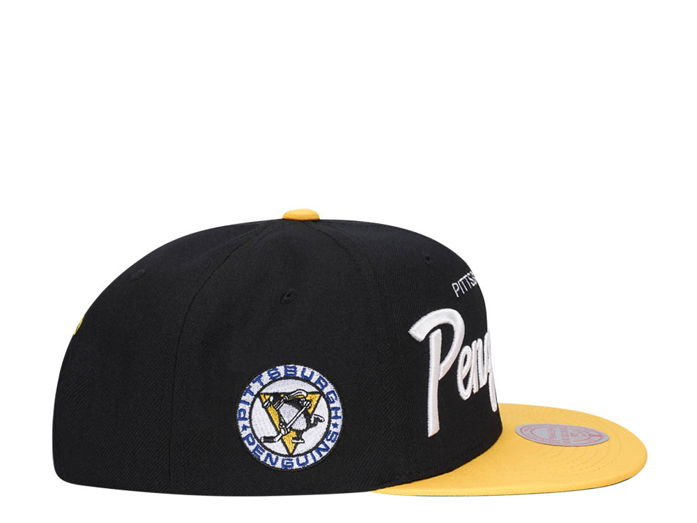 Mitchell & Ness Pittsburgh Penguins Vintage Script Snapback Hat