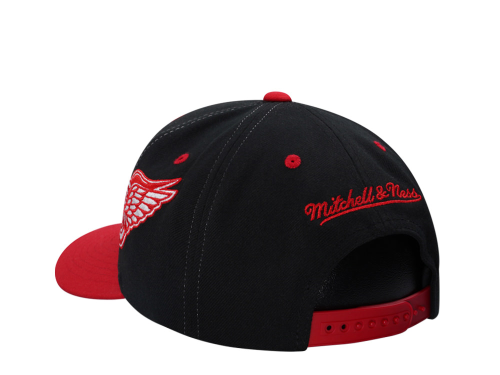 Mitchell & Ness Detroit Red Wings Vintage Logo Pro Crown Fit Snapback Hat