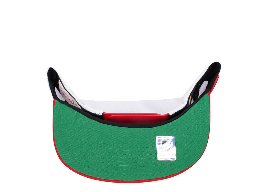 Mitchell & Ness New Jersey Devils Vintage Sharktooth Snapback Hat