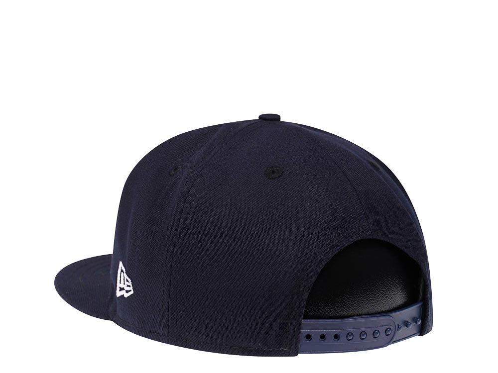 New Era Cleveland Guardians Navy Classic Edition 9Fifty Snapback Hat