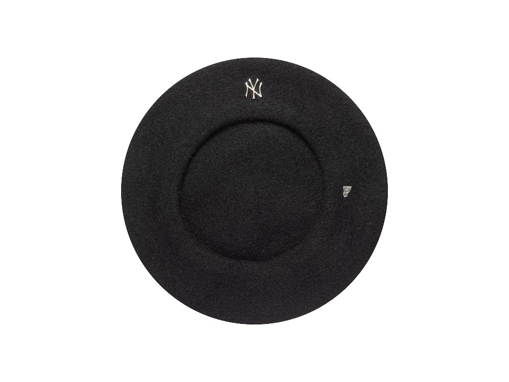 New Era New York Yankees Pin Black Wool Womens Barett