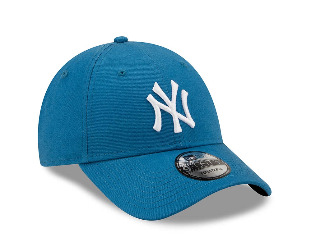 New Era New York Yankees Teal League Essential 9Forty Strapback Hat
