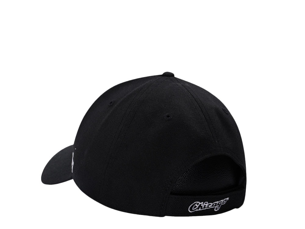 47Brand Chicago White Sox Black MVP Strapback Hat