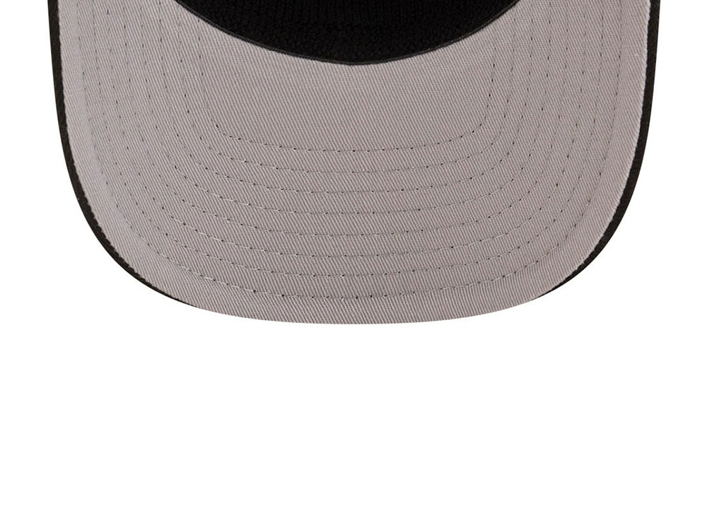 New Era New York Knicks NBA Team Black Edition 9Seventy Snapback Cap