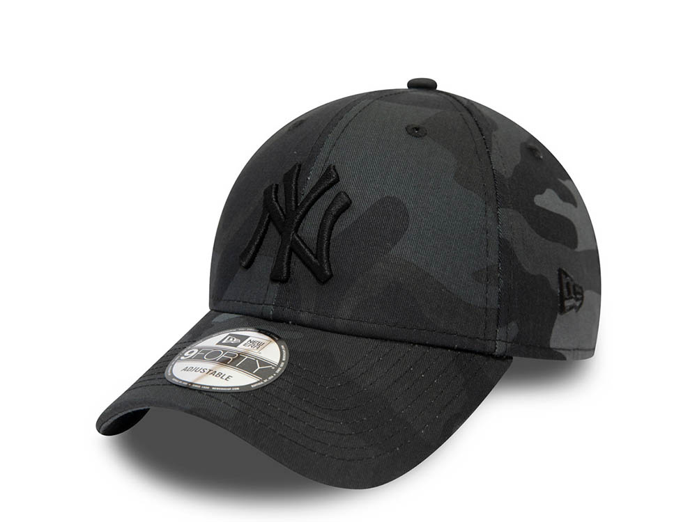 New Era New York Yankees League Essential Black Camo 9Forty Strapback Cap