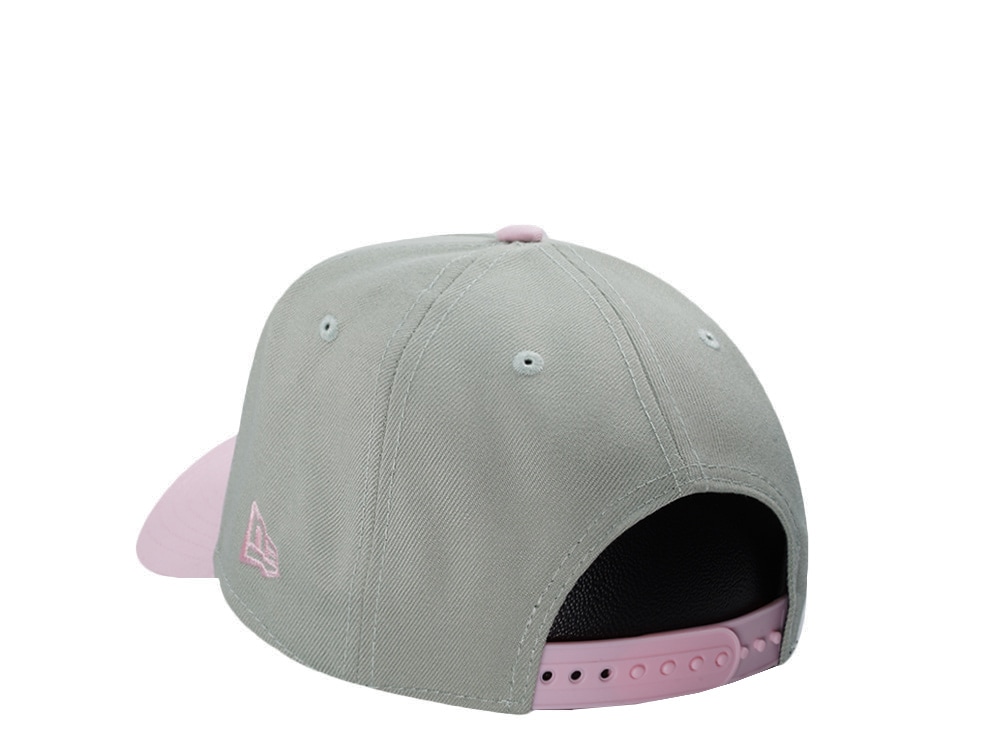 New Era New York Yankees World Series 1996 Evergreen Two Tone Edition 9Forty A Frame Snapback Cap