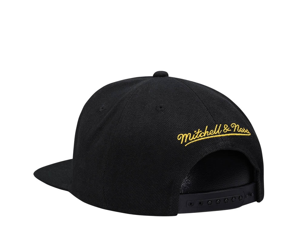Mitchell & Ness New York Knicks NBA Black Side Jam Throwback Edition Snapback Hat