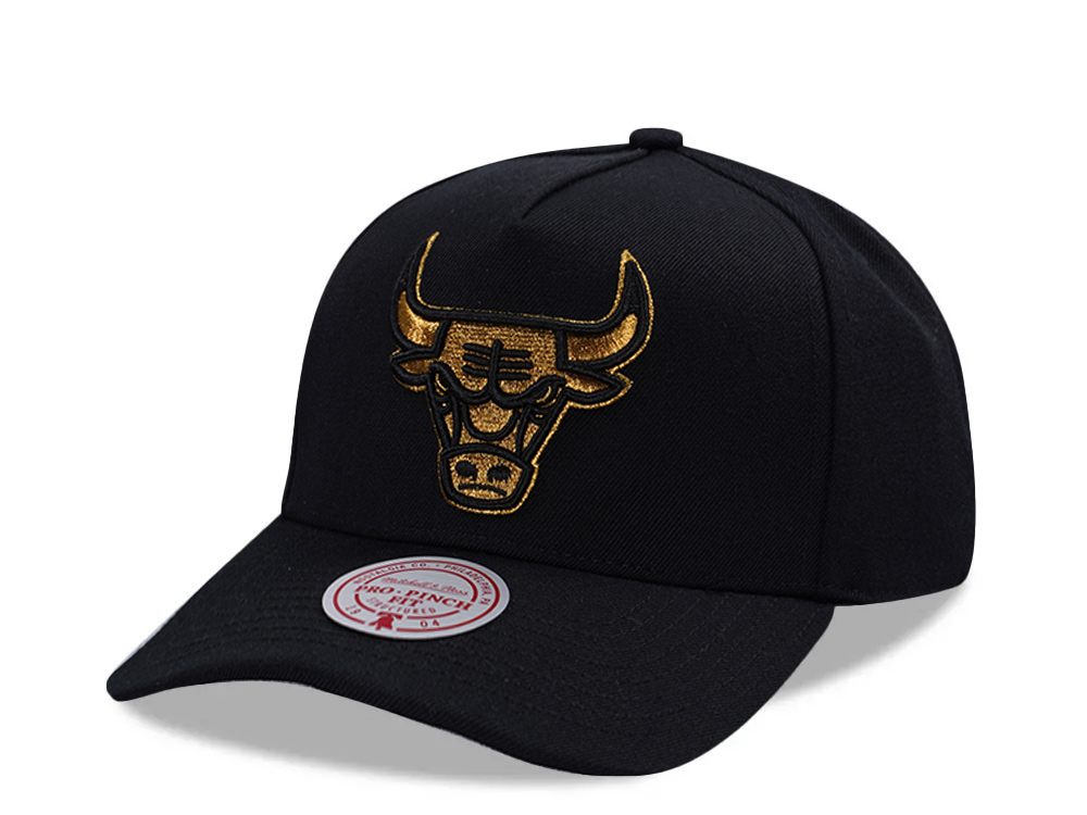 Mitchell & Ness Chicago Bulls Black Gold Edition Pro Pinch Fit Snapback Cap