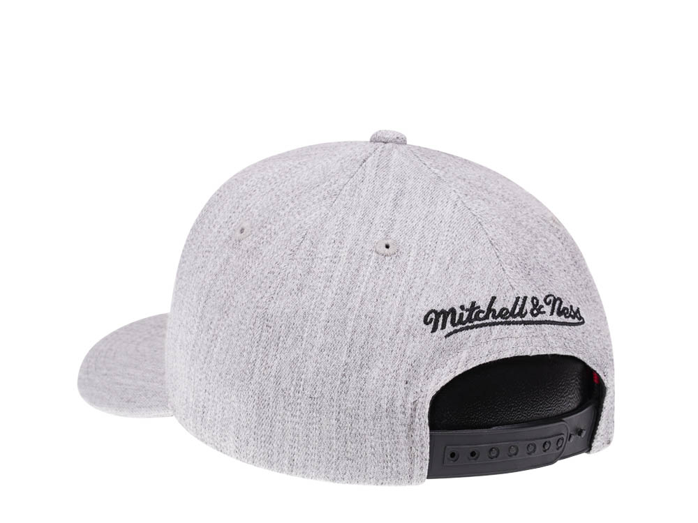 Mitchell & Ness Brooklyn Nets Heather Gray Red Line Flex Snapback Hat
