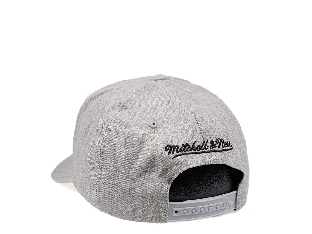 Mitchell & Ness Milwaukee Bucks Heather 110 Flex Snapback Hat