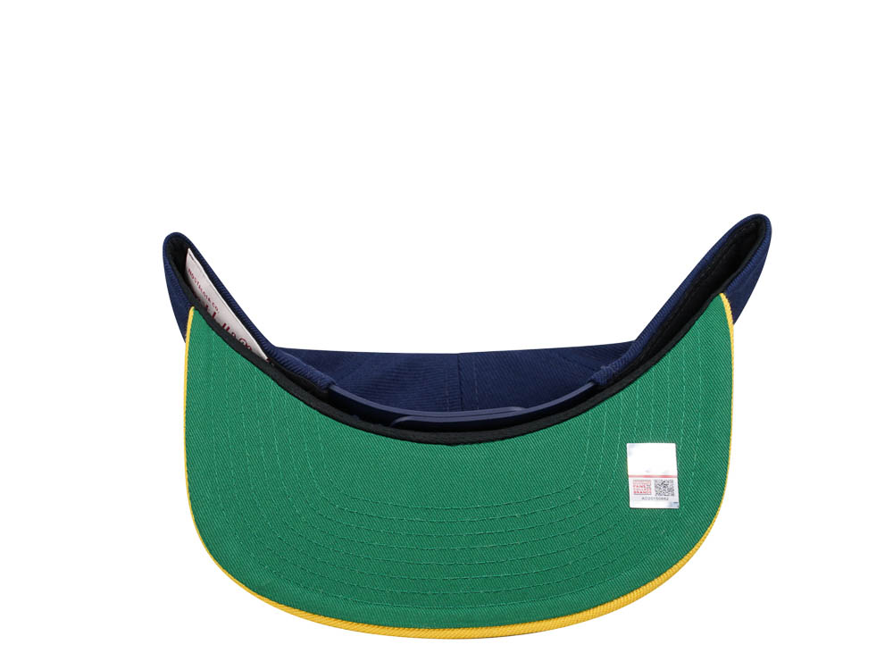 Mitchell & Ness  Marquette University Team Two Tone 2.0 Throwback Edition Snapback Hat