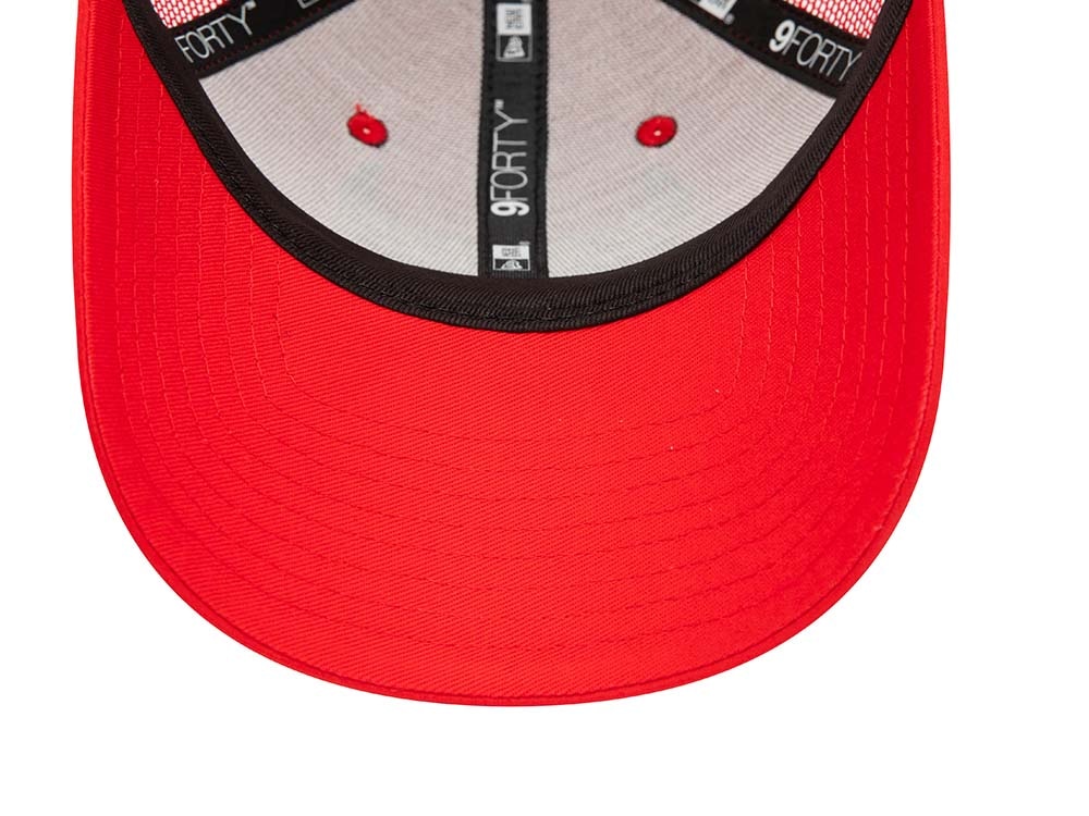 New Era Chicago Bulls Home Field Red 9Forty Trucker Strapback Hat