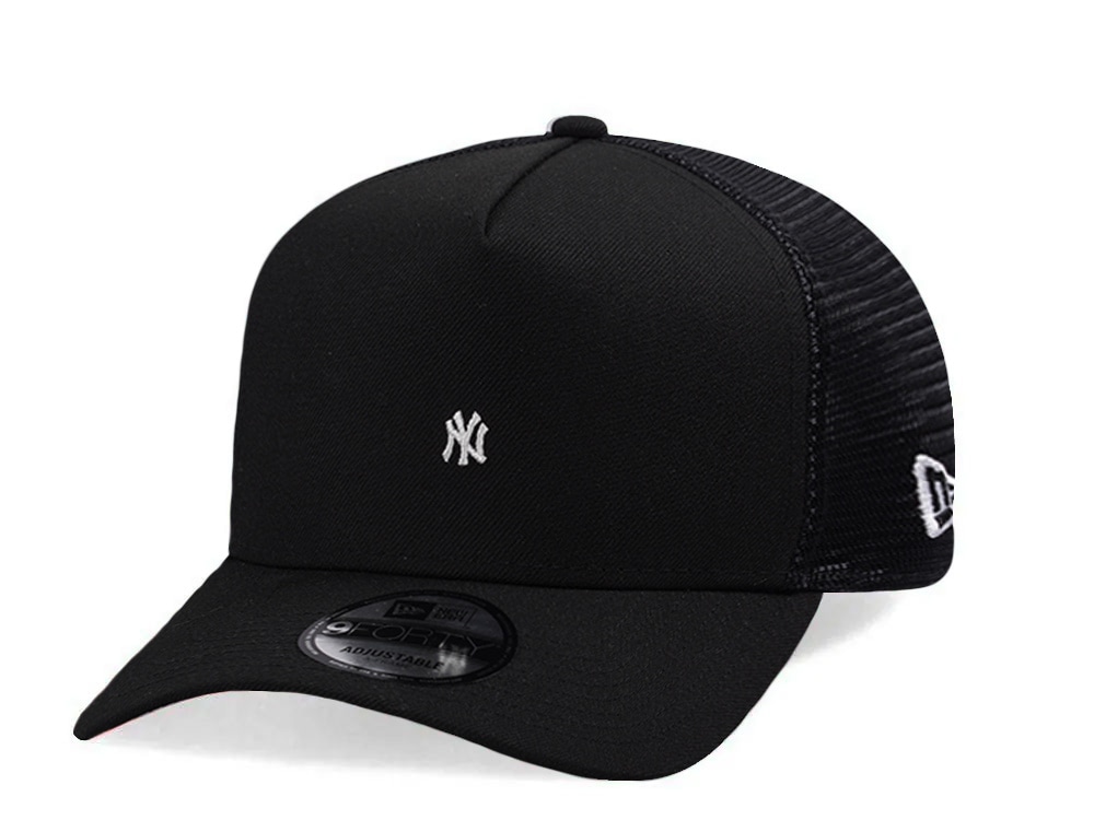 New Era New York Yankees Micro Logo Black Edition 9Forty A Frame Trucker Snapback Cap