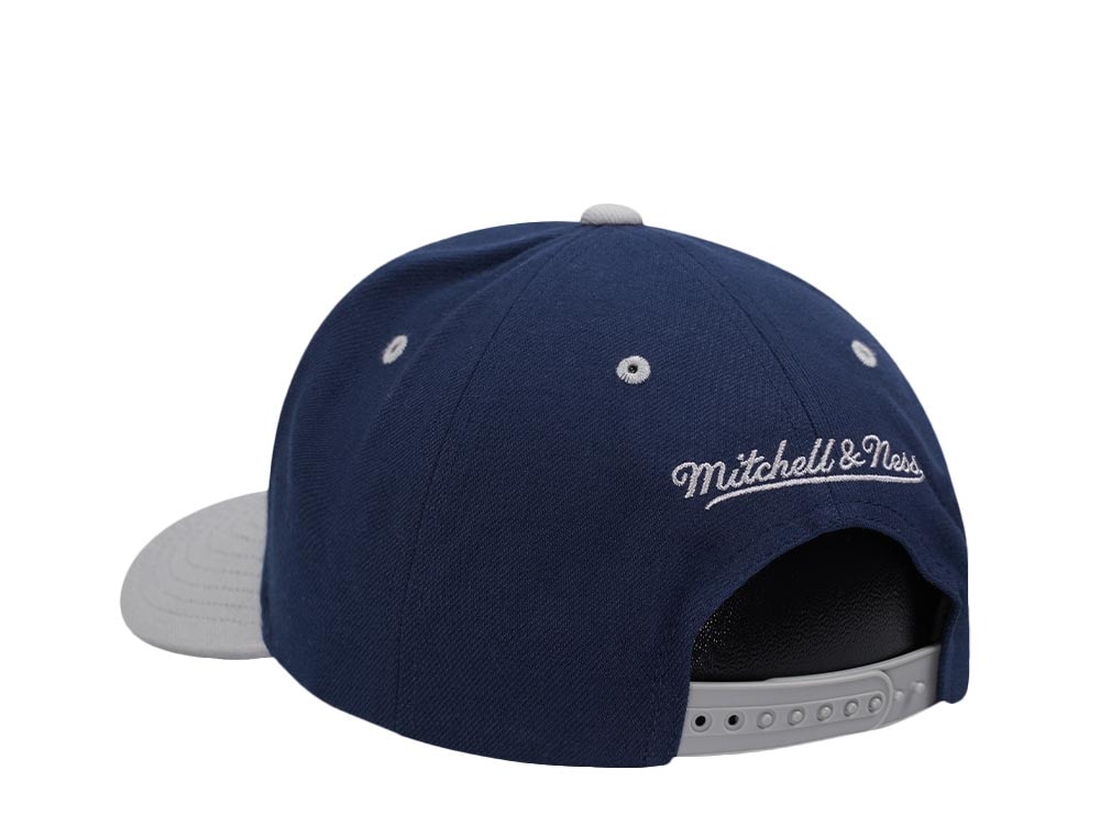 Mitchell & Ness Georgetown University Hoyas Pro Crown Fit Snapback Hat
