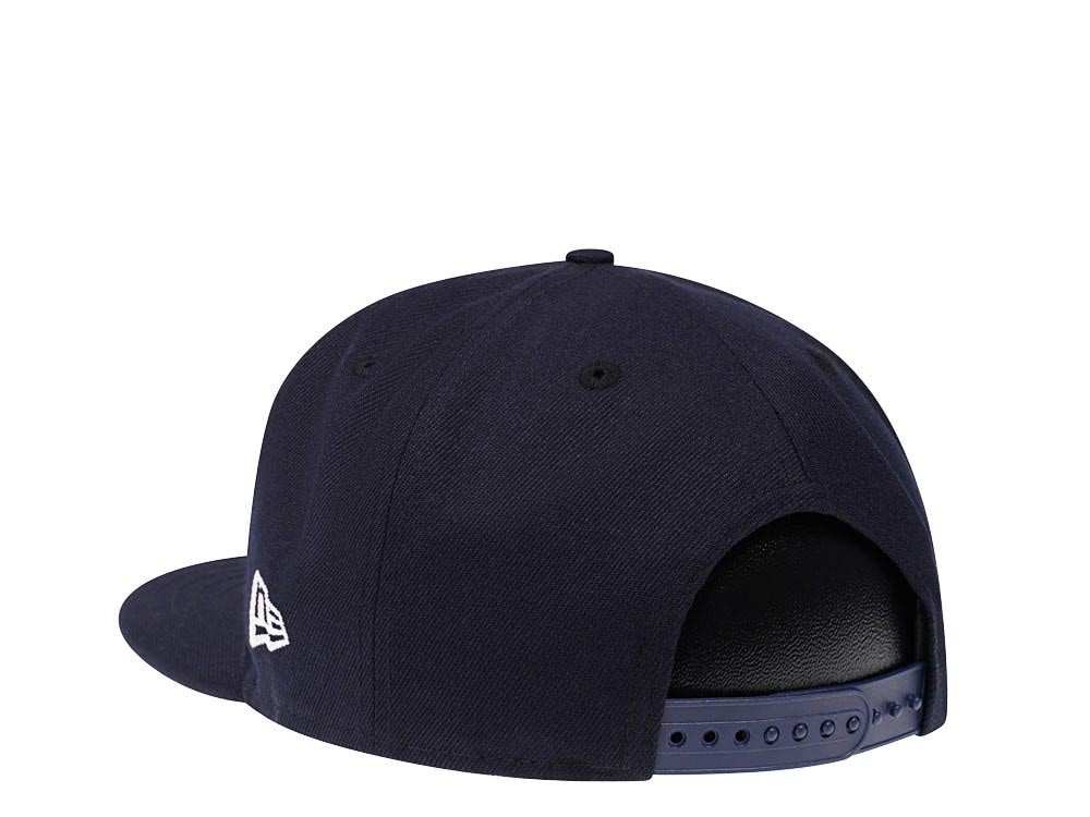 New Era Cleveland Guardians Navy Classic Edition 9Fifty Snapback Hat