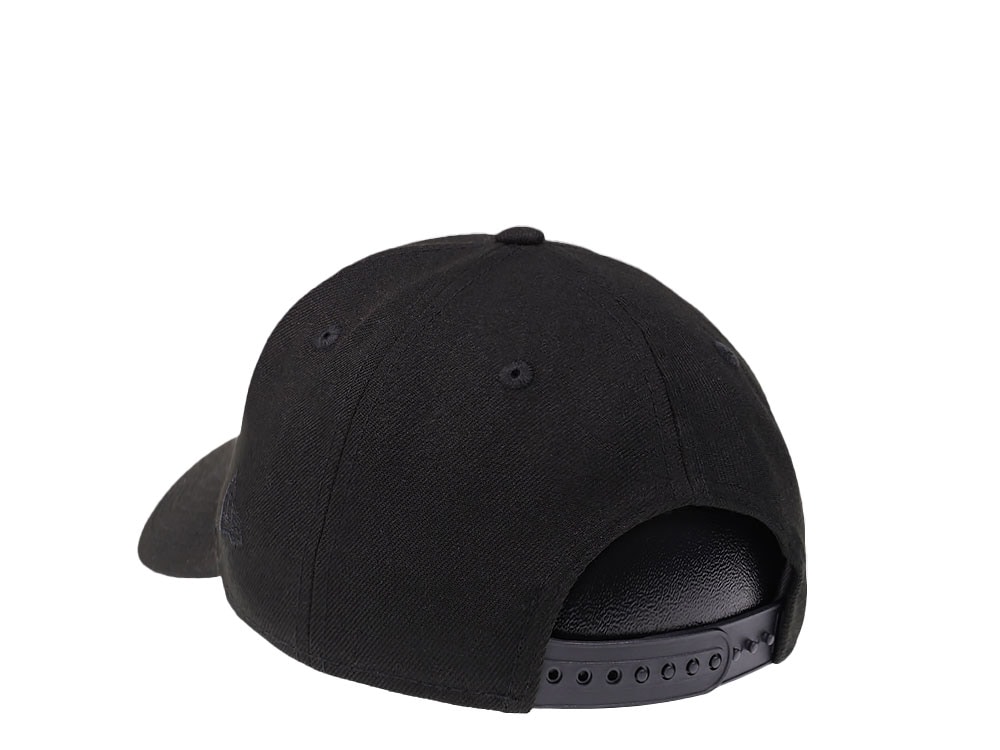 New Era Phoenix Suns All Black 9Forty Snapback Hat