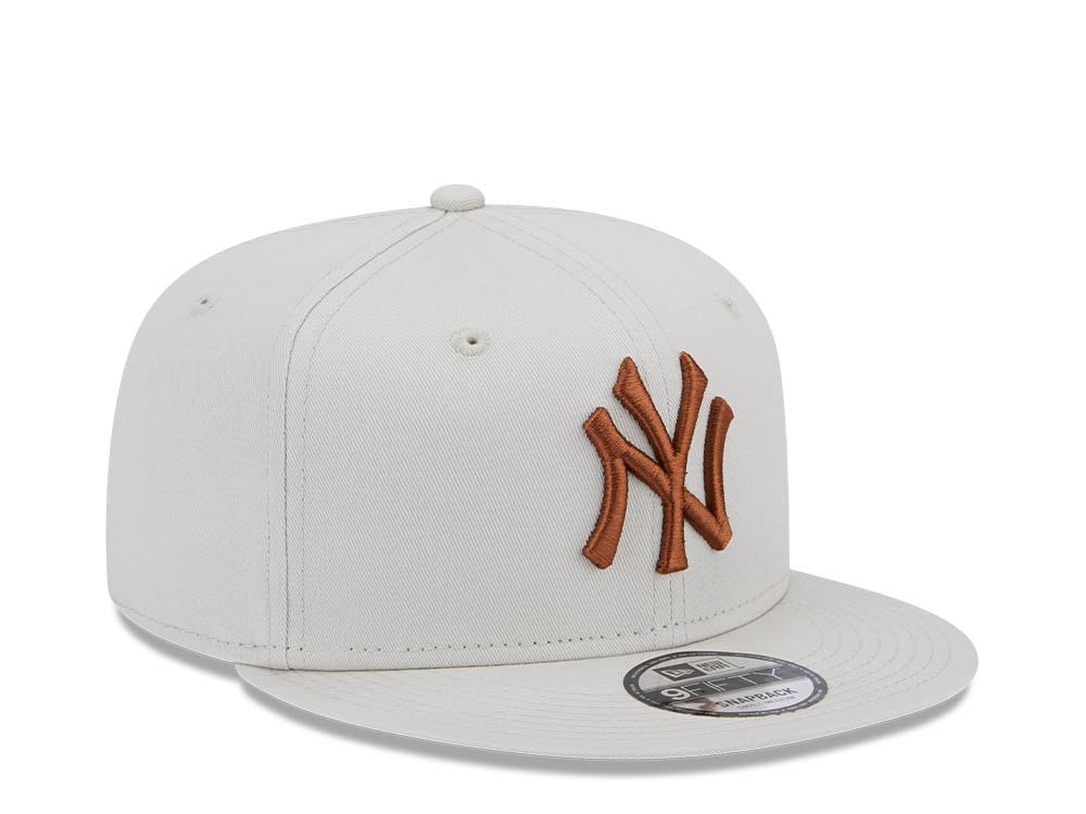New Era New York Yankees League Essential Stone Edition 9Fifty Snapback Hat