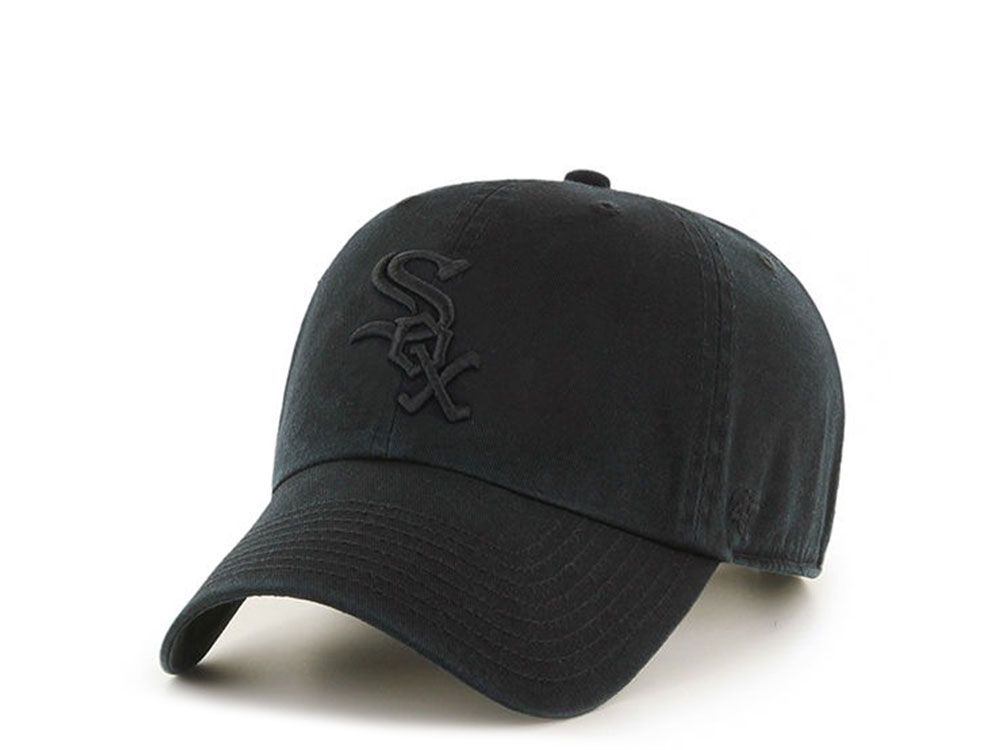 47Brand Chicago White Sox Black on Black Clean up Strapback Hat