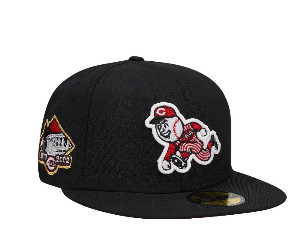 New Era Cincinnati Reds Black and Red Edition 59Fifty Fitted Hat